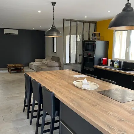 Holiday home Belle Familiale Ucel